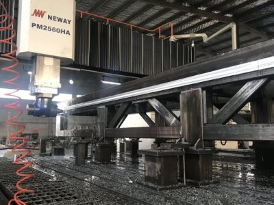 濟(jì)南大型機(jī)加工廠(chǎng)、濟(jì)南五面銑加工、濟(jì)南龍門(mén)銑加工、濟(jì)南雕刻機(jī)架子機(jī)加工